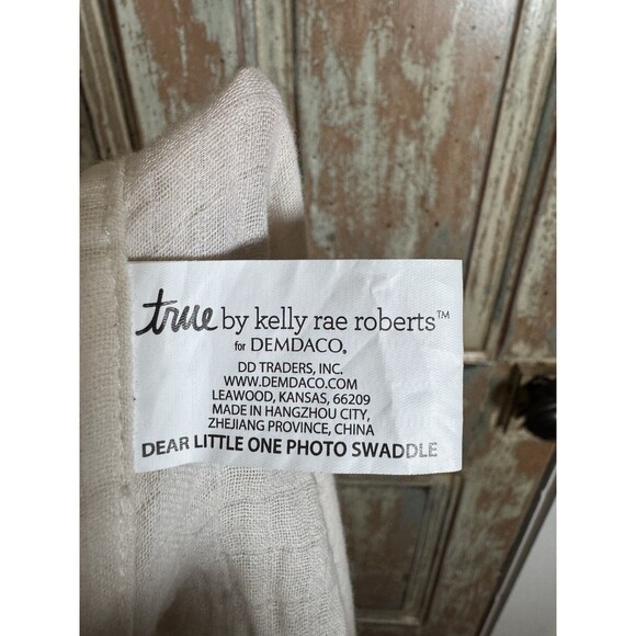 Dear Little One Photo Swaddle True By Kelly Rae Roberts Measures 50”x48” Cream - Picture 7 of 9